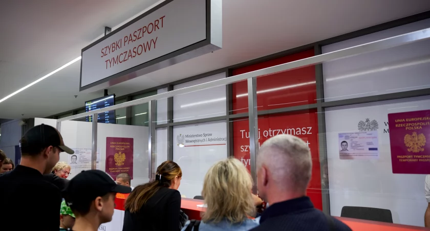 Otwarto Punkt Wydawania Paszportów Tymczasowych na Lotnisku Kraków-Balice 