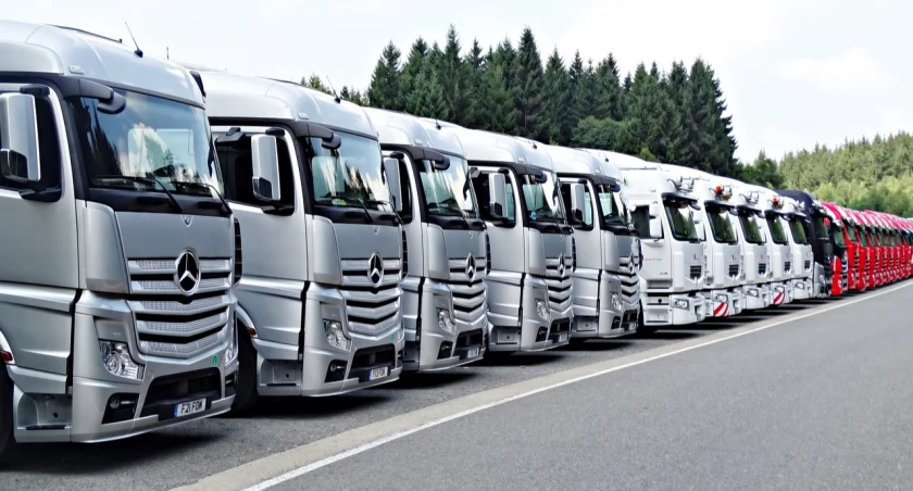 Transport HDS Kraków: Szybki i Bezpieczny Sposób na Przemieszczanie Ciężkich Ładunków