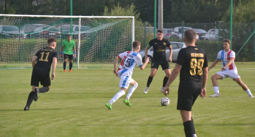 (FOTO, VIDEO) Puchar Polski: Halniak demoluje Bystrą