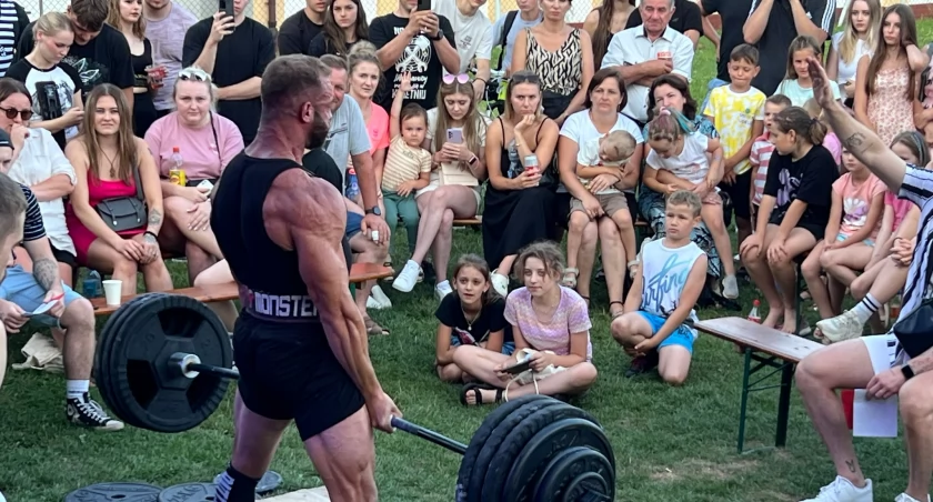 IV Gminne Zawody w Martwym Ciągu: Siła,technika i hart ducha w Łętowni