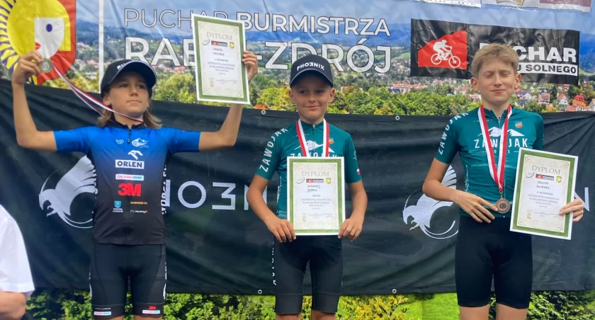 Dziewięć medali dla Zawojaka Zawoja, trzy dla Łętownia Cycling Academy w Rabce-Zdroju