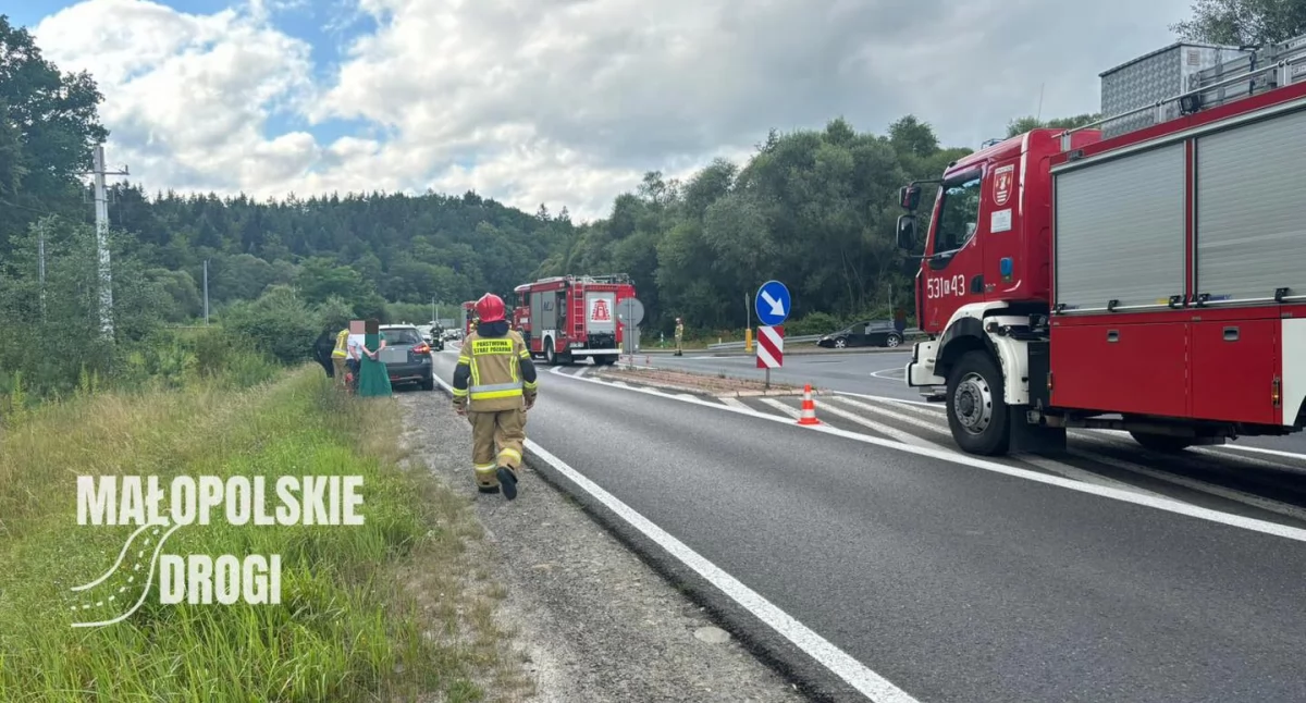 Zembrzyce: Kraksa na skrzyżowaniu drogi krajowej i wojewódzkiej 