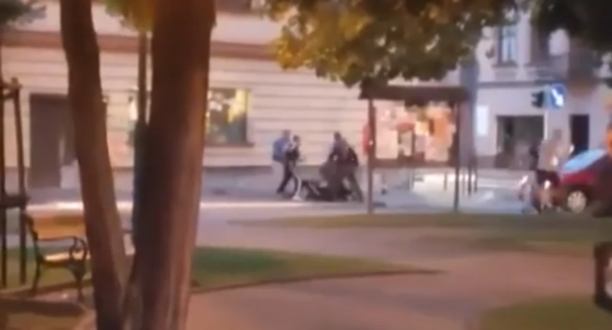 Nocne zamieszki na rynku w Makowie (wideo)