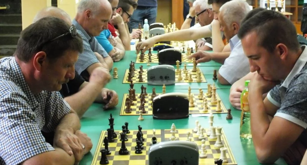Szachowe zmagania o puchar Starosty w Jordanowie
