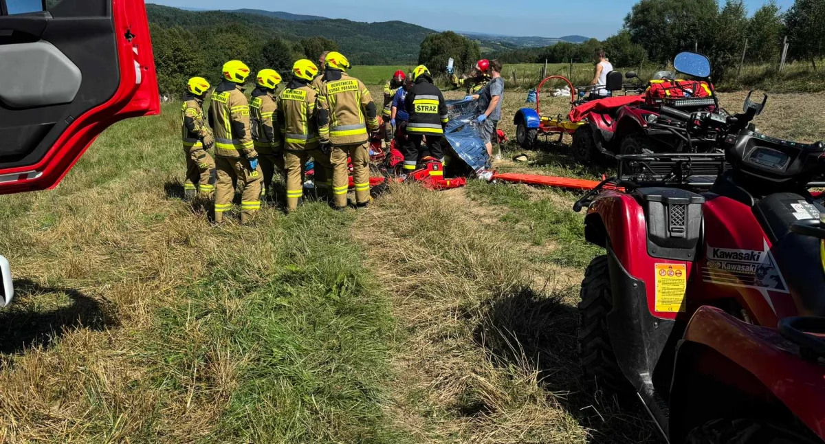 Krzeszów: Poważny wypadek podczas prac polowych