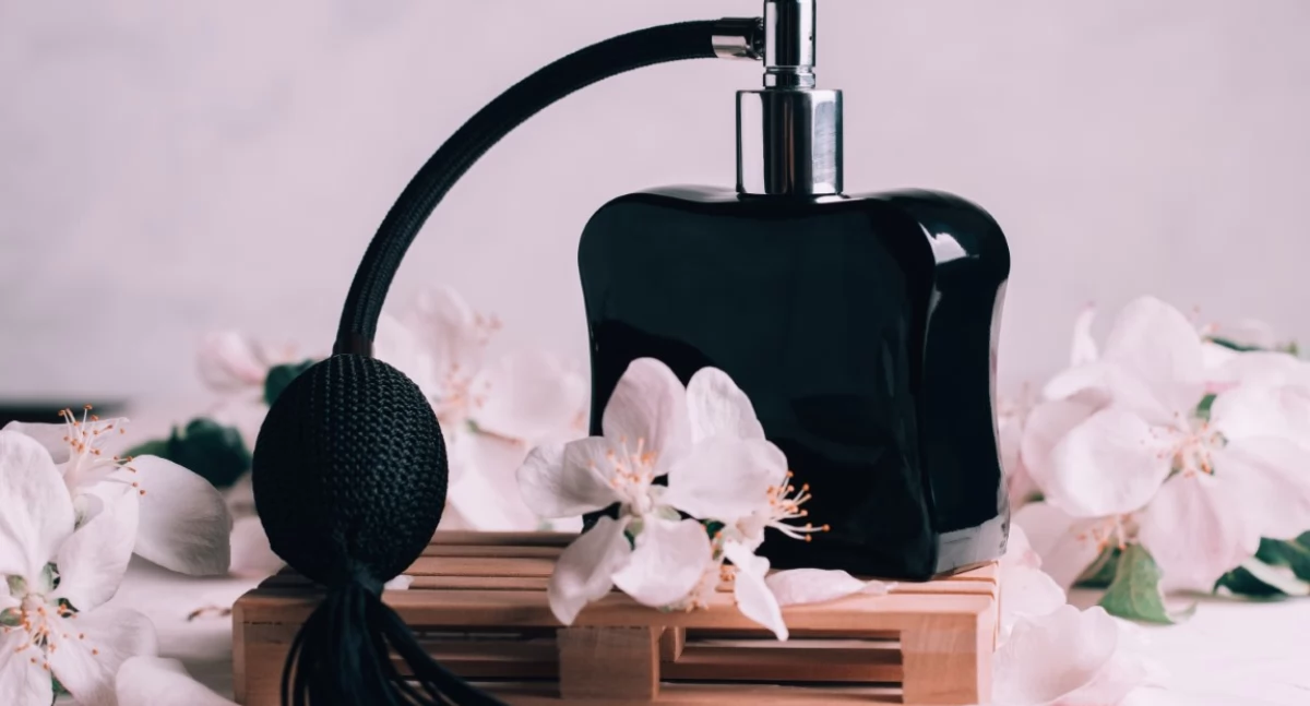Nuty orientu - odkryj egzotyczne perfumy, które przeniosą Cię w odległe kraje