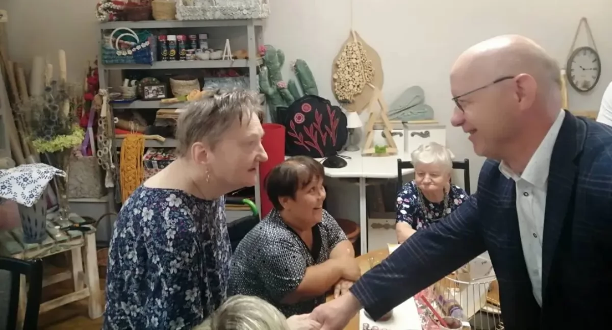 Słodki, zdrowy prezent dla seniorów