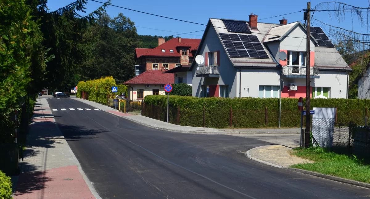 Ulica dr. Z. Karaś w Suchej Beskidzkiej przeszła gruntowny remont 
