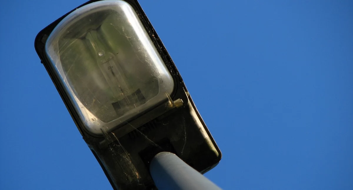W gminie Zembrzyce w środku nocy zgasną lampy. Zdecydowały ekonomia i ekologia 