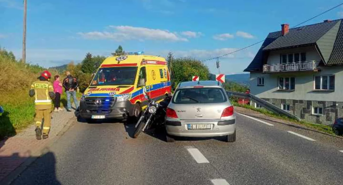 Wypadek w Kukowie: Droga zablokowana