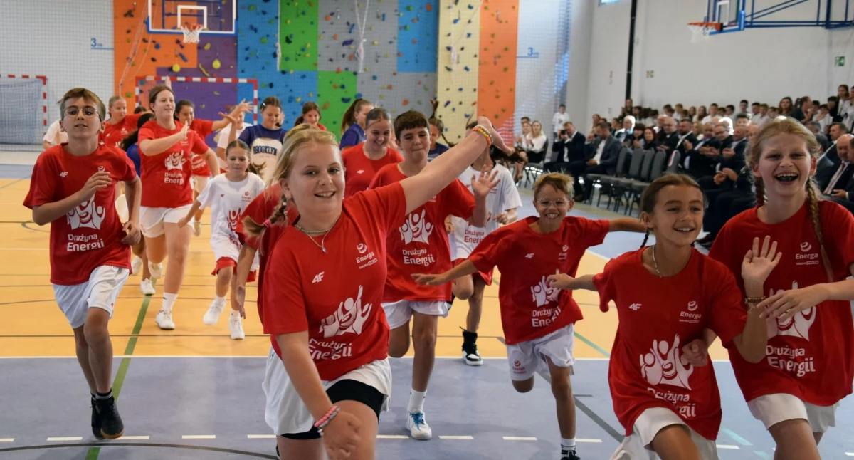W Bystrej Podhalańskiej uroczyście otwarto halę sportową 