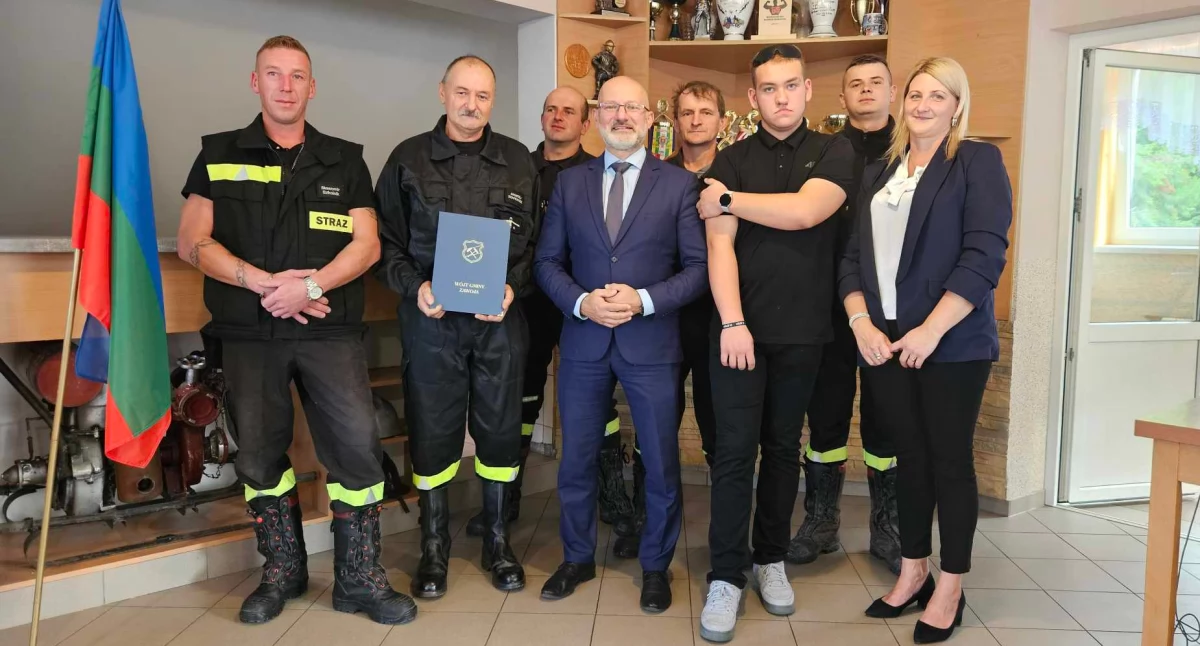 Jakub Hołowacz z Zawoi i Sławomir Szkolnik ze Skawicy docenieni za uratowanie ludzkiego życia  (zdjęcia i video)