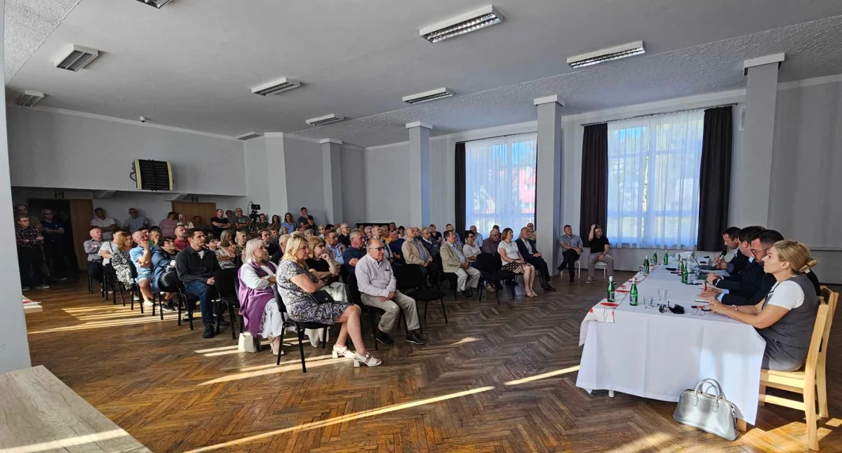 Makowianie debatowali o obwodnicy miasta