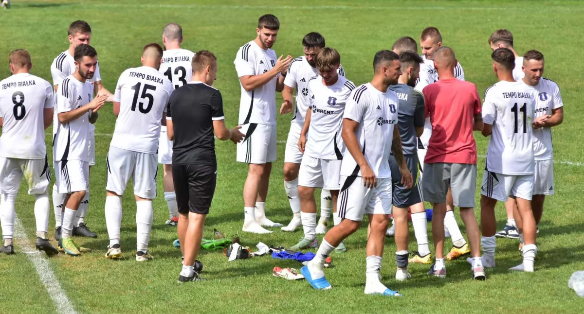 V-LIGA ZACHODNIA: Ten pierwszy raz Tempa w delegacji