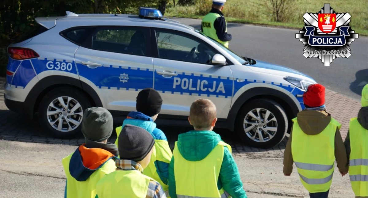 Suscy policjanci wsparli happening Szkoły Podstawowej w Śleszowicach