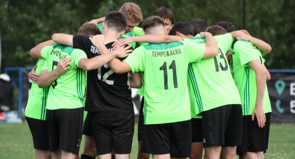 B-KLASA: Lider z Bialki powiększa przewagę. Błyskawica odczarowała stadion w Marcówce