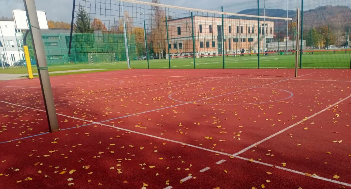 Orlik w Suchej Beskidzkiej przejdzie remont. Jakie prace zaplanowano?