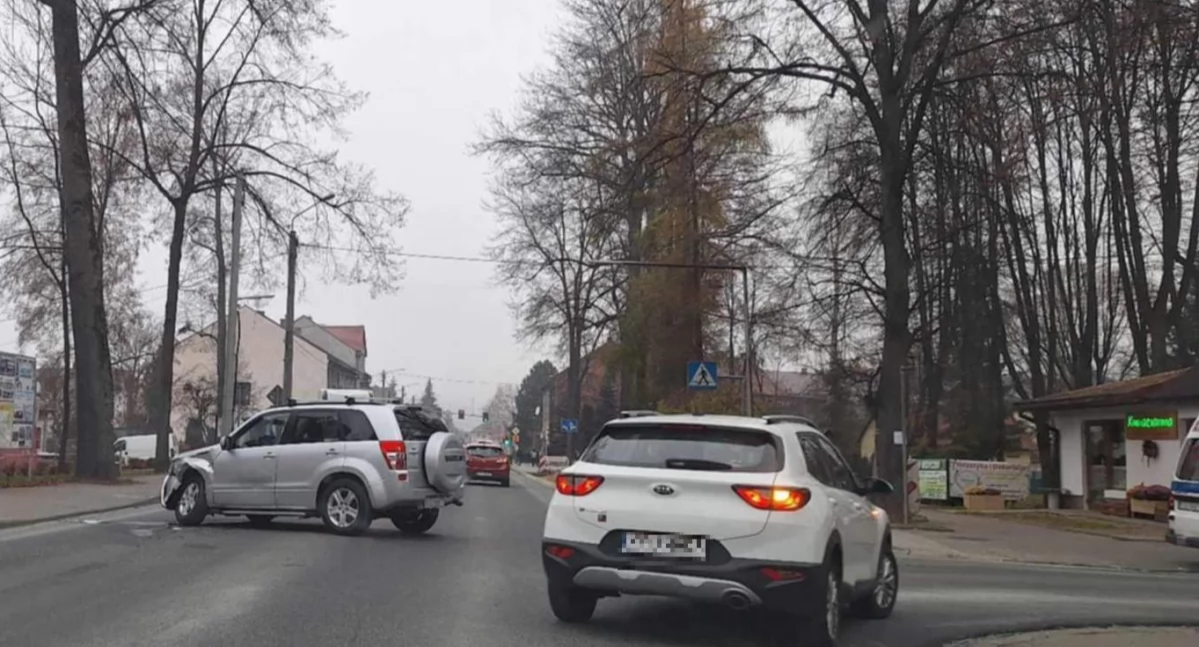 Kolizja z karetką w Makowie Podhalańskim 