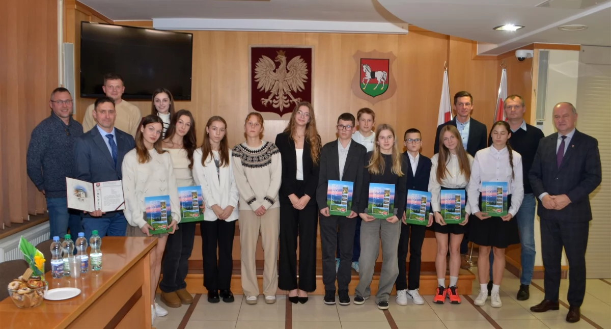 Burmistrz Miasta nagrodził sportowców i trenera 
