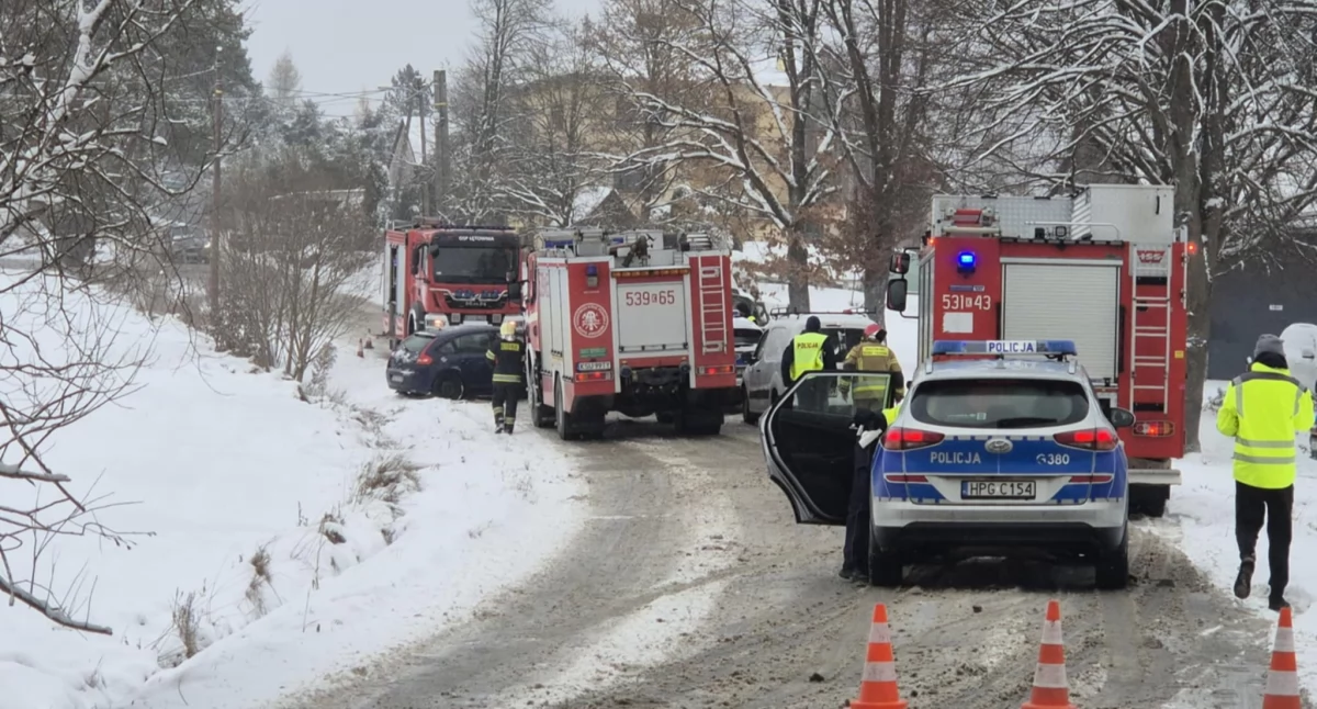 Poważny wypadek w Jordanowie. Droga zablokowana 