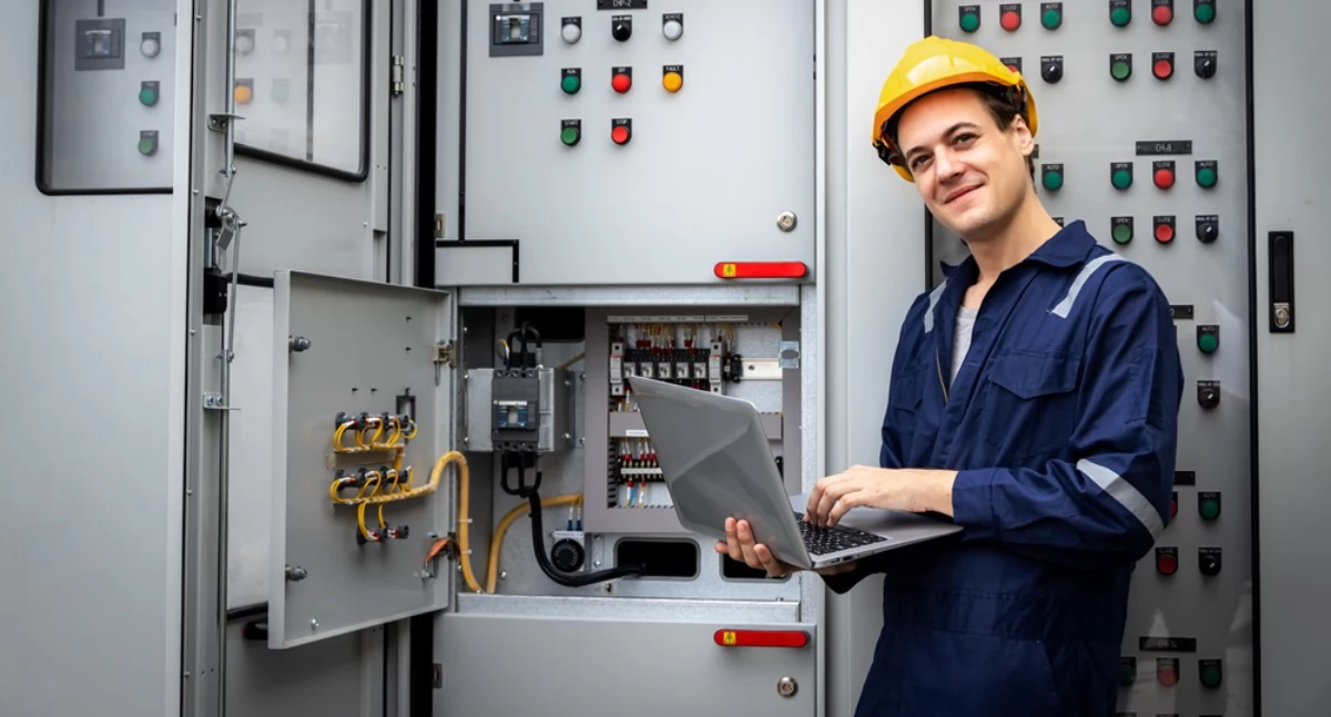 Technik elektryk – przepis na zawodowy sukces
