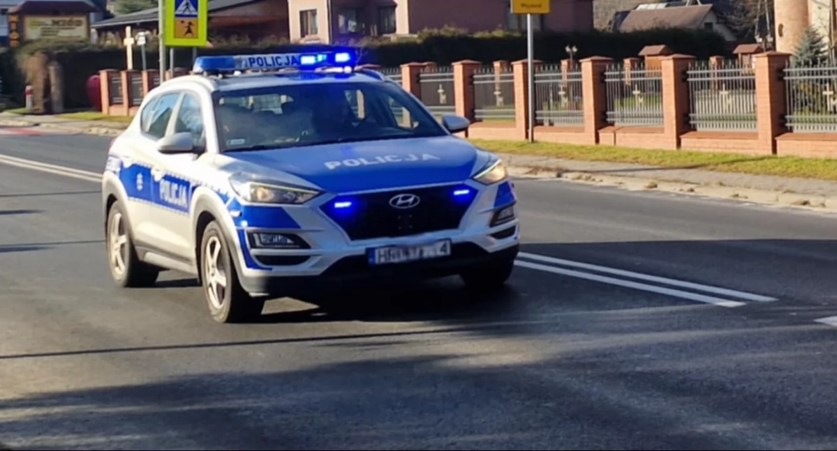 Zaatakował siekierą ratowników medycznych 