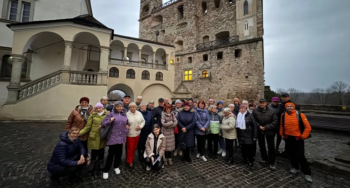 Z suskiej sali wykładowej… na Węgry! Seniorzy z UTW wyruszyli po wiedzę do Tokaju