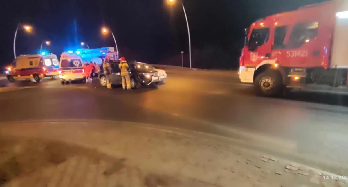 Wypadek na feralnym skrzyżowaniu w Suchej Beskidzkiej 