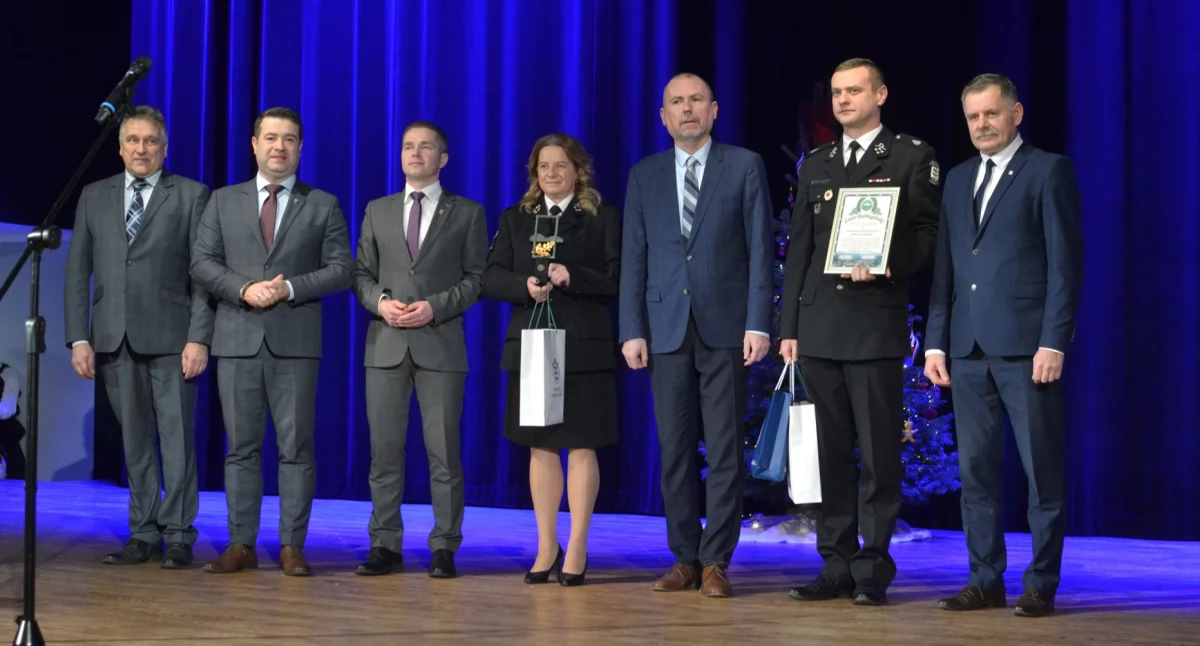 OSP Jordanów z Laurem Babiogórskim stopnia szczególnego 