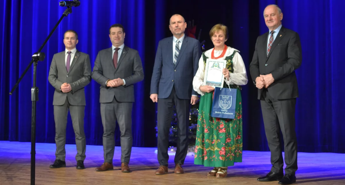 Artystka ludowa Bogumiła Leśniak nagrodzona Laurem Babiogórskim 