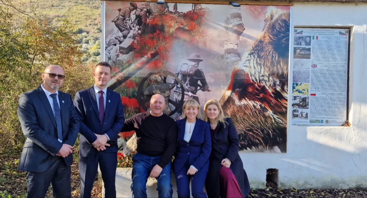 Delegacja z Makowa Podhalańskiego uczciła pamięć polskich żołnierzy walczących o Monte Cassino 