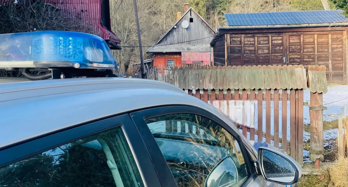 Czujność dzielnicowych  uratowała życie seniorki z Zawoi