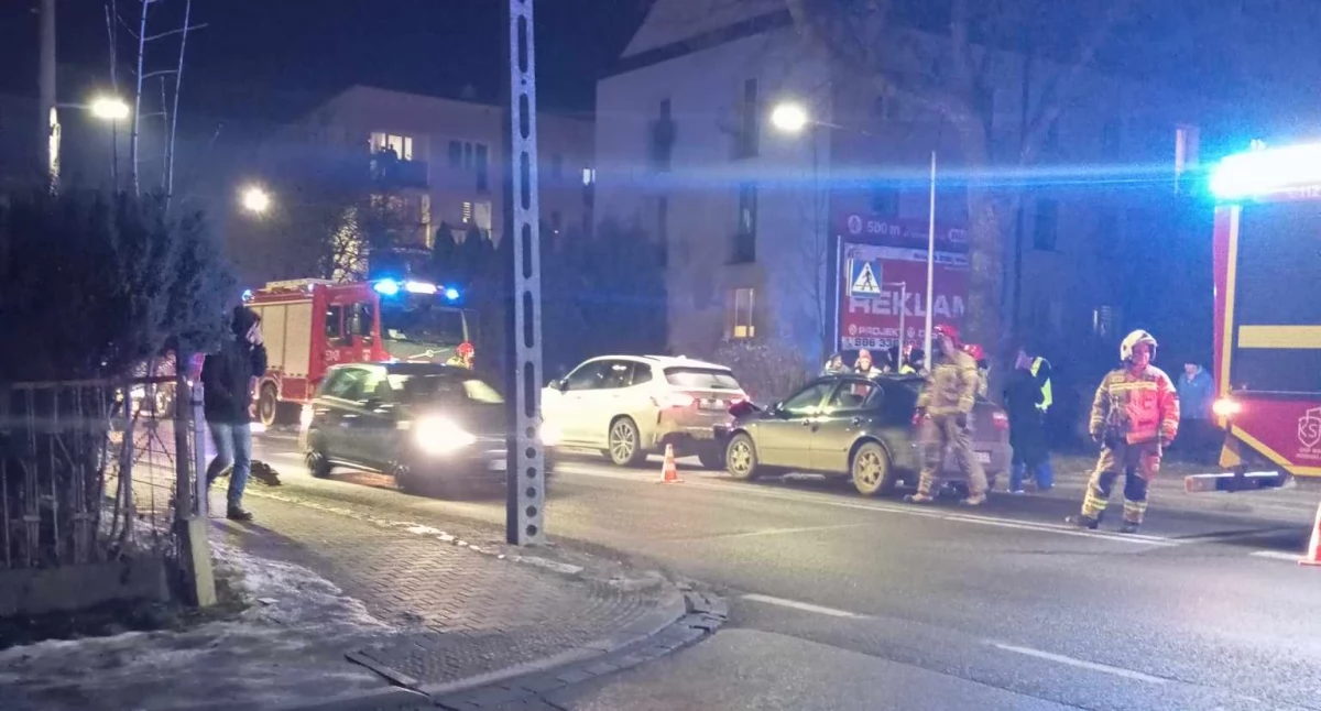 Kraksa w Makowie Podhalańskim. Sprawca z sądowym zakazem i na podwójnym gazie! 