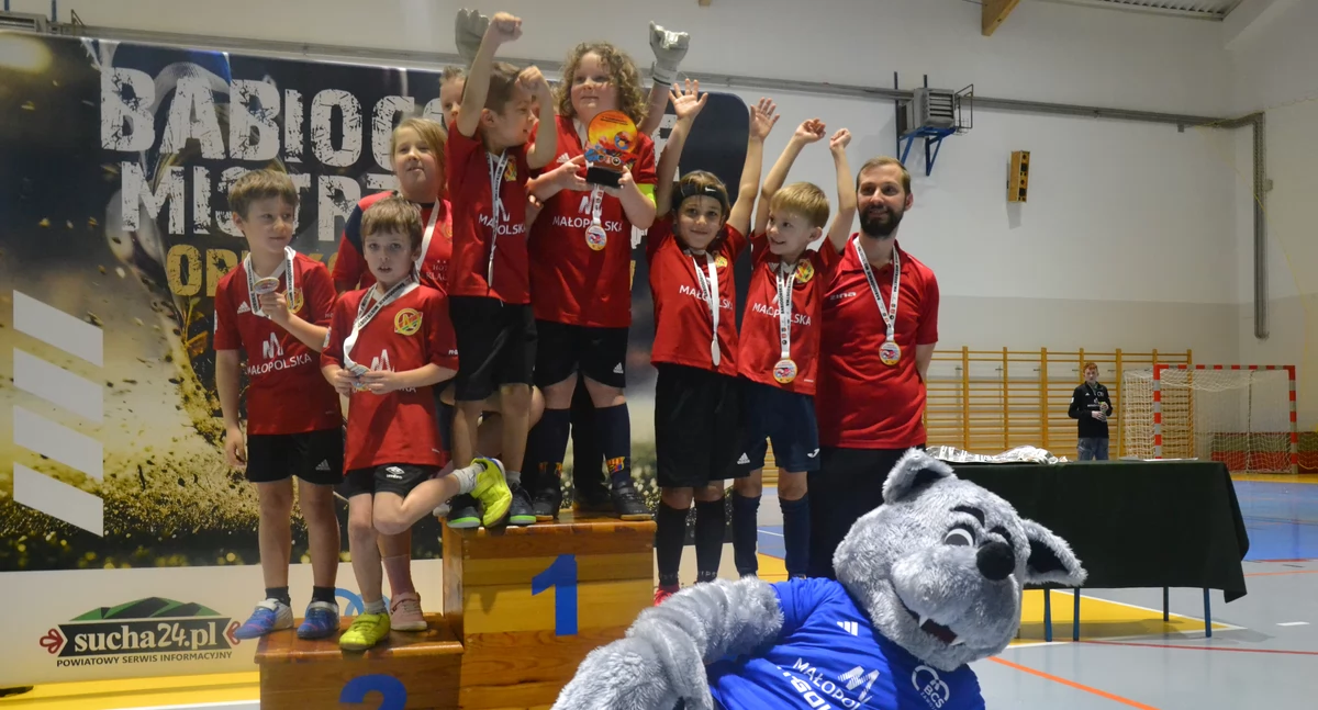Naroże Juszczyn lepsze w rzutach karnych od Huraganu Skawica