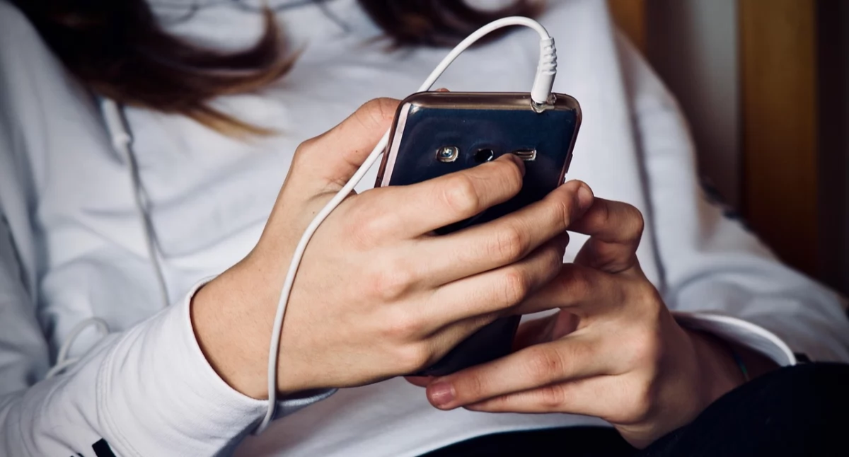 Co drugie dziecko ma kontakt z pornografią