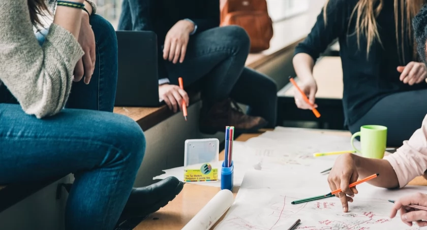 Przyszłość należy do nich - wyróżniający się studenci Powiatu Suskiego