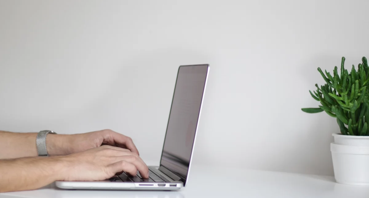 Oszuści internetowi oszukali kolejnych mieszkańców powiatu suskiego 