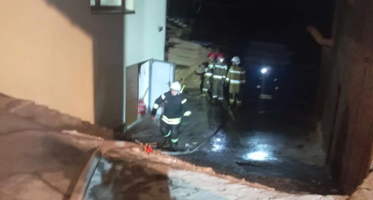 Pożar warsztatu w Żarnówce