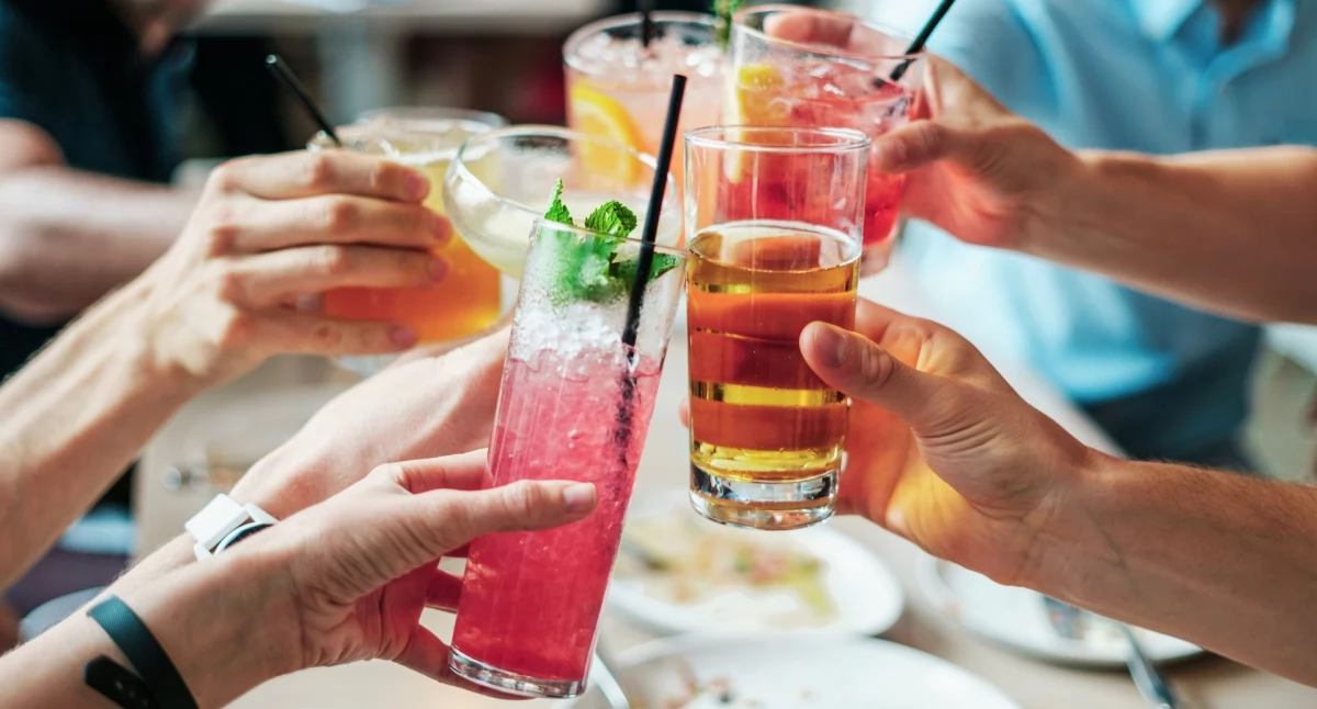 Światowy Dzień Trzeźwości 15 kwietnia – ile alkoholu piją Polacy?