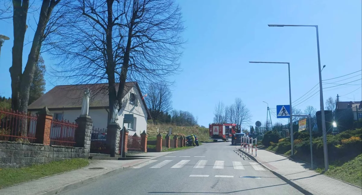 Wypadek w Krzeszowie, są poszkodowani (Aktualizacja)