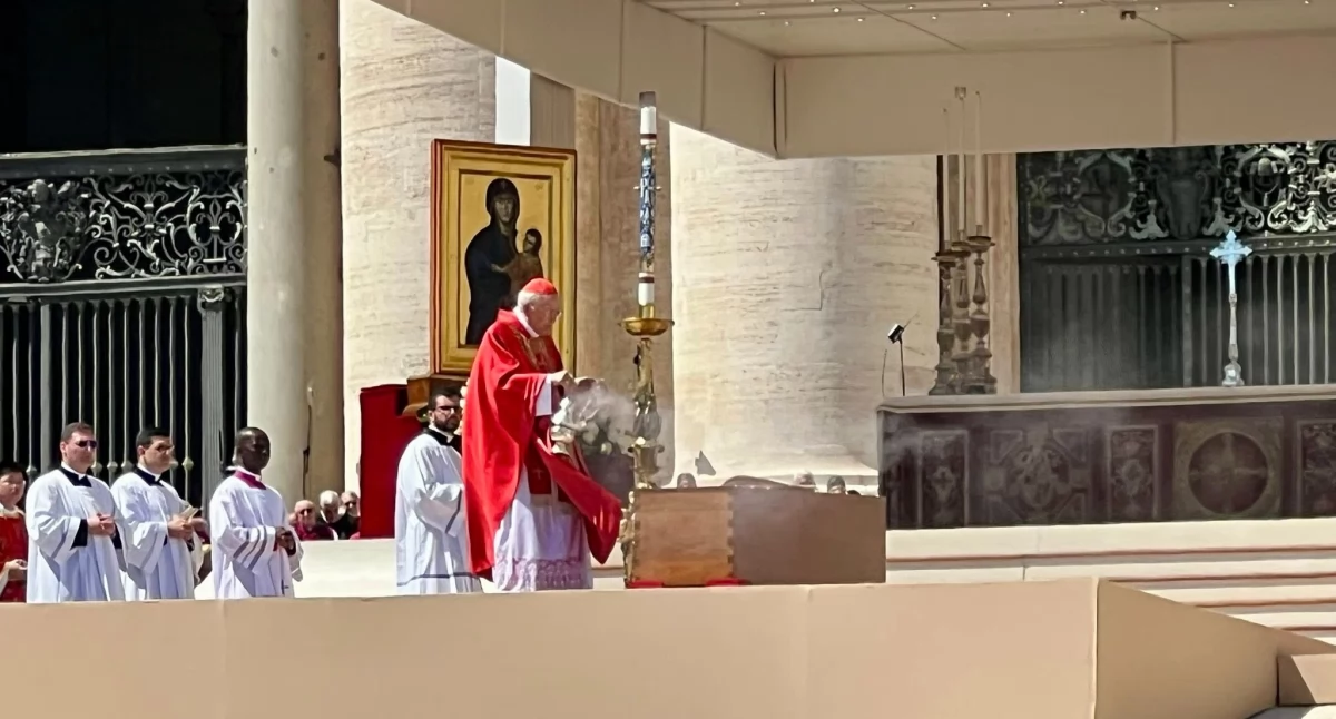 Ostatnie pożegnanie papieża Franciszka