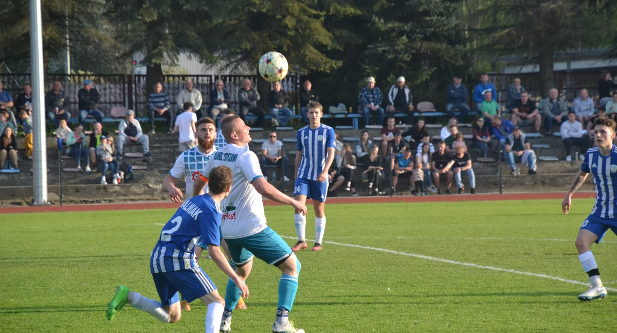 A-KLASA SUSKA: La zabawa Halniaka w Kalwarii, ostatni gong bije dla Garbarza