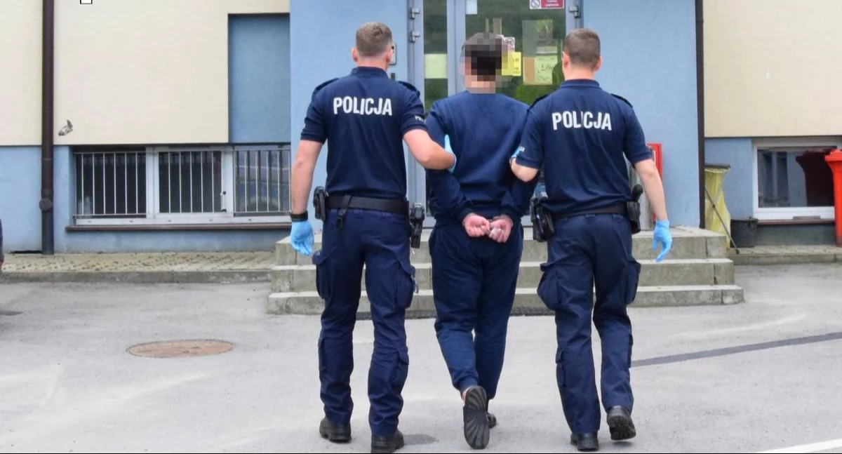 Brutalny atak siekierą w Suchej Beskidzkiej – tymczasowy areszt dla 35-latka