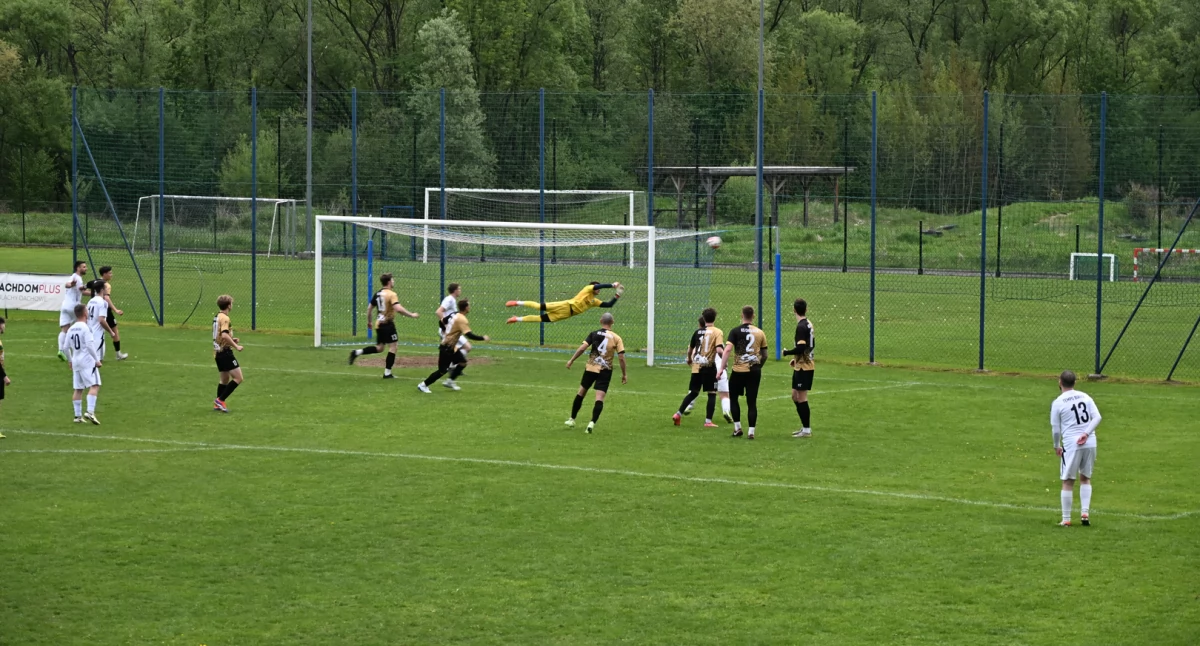V-LIGA: Rehabilitacja Tempa z filmowymi golami w tle