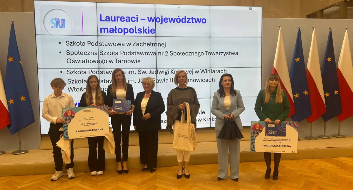 Zachełmna wśród najlepszych w Polsce – ogromny sukces w konkursie „Szkoła Międzypokoleniowa”