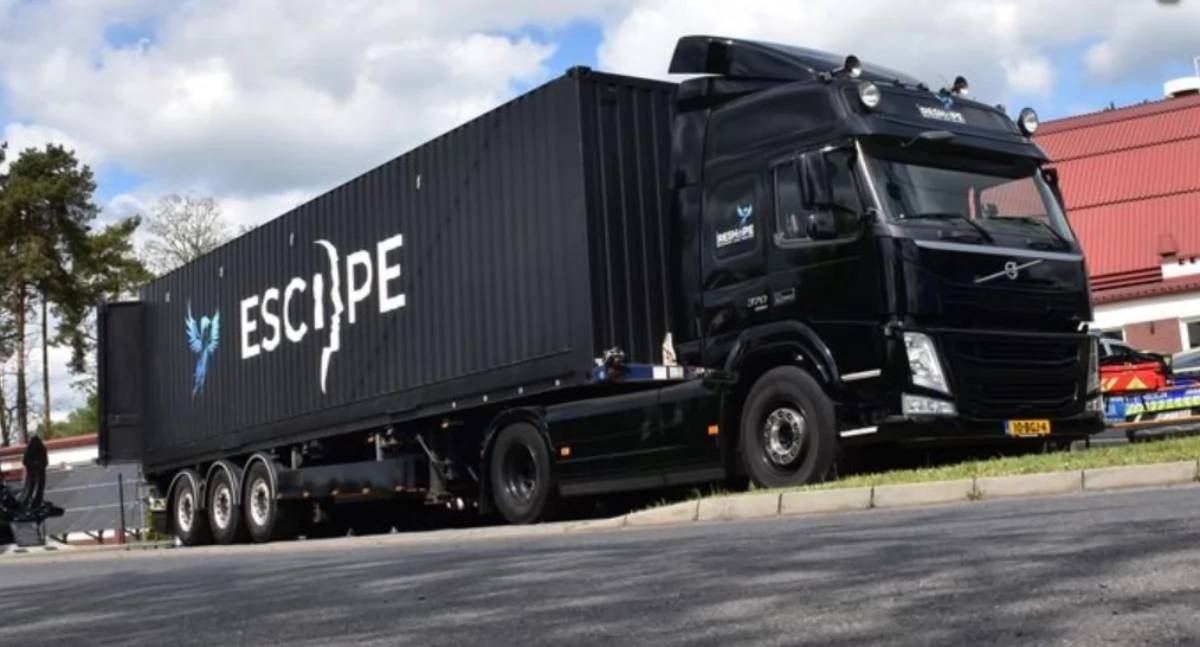 Escape Truck w Suchej Beskidzkiej – mobilny pokój zagadek, który mówi o realnym zagrożeniu