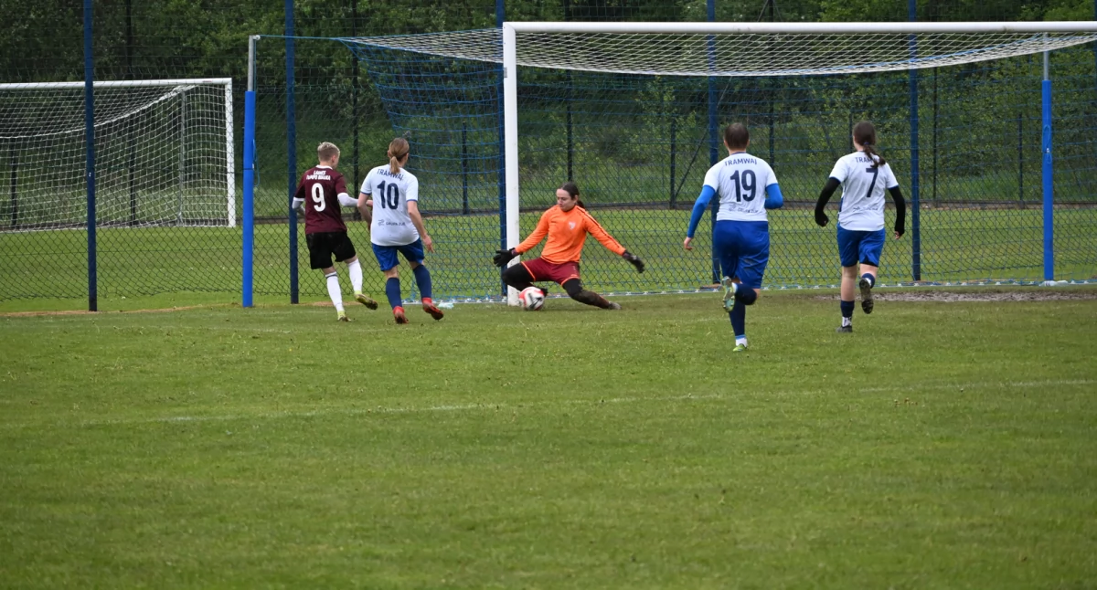 IV-LIGA: Gol i asysta, Magda Howińska zmorą krakowskiego Tramwaju