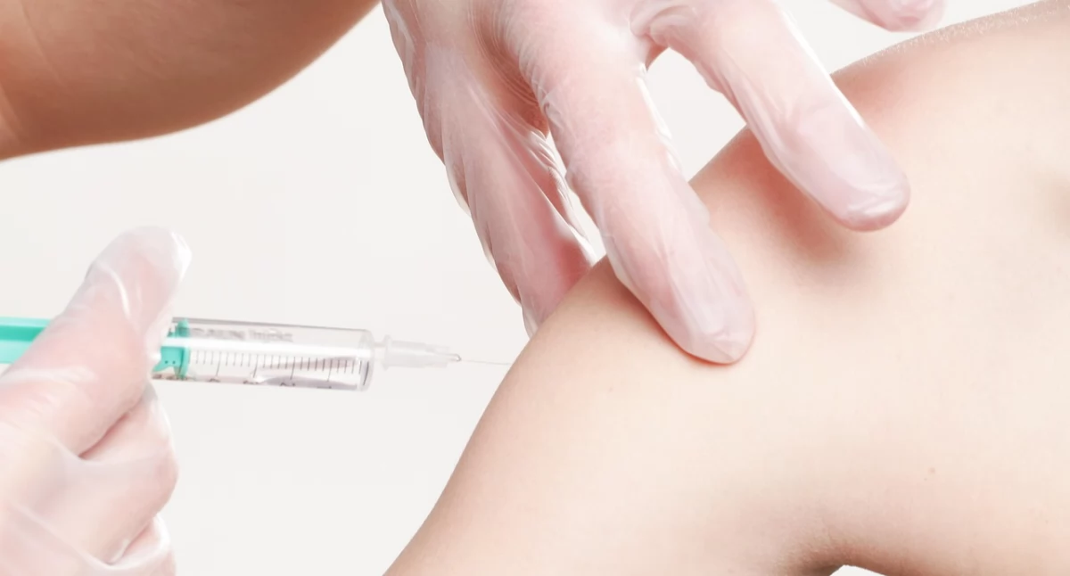 Główny Inspektorat Farmaceutyczny wstrzymuje obrót serią szczepionki Varilrix