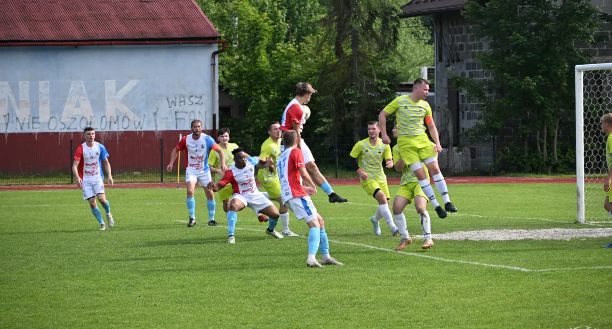 Piłkarski weekend: Zaczyna się miesiąc prawdy! Komu awans, komu spadek?