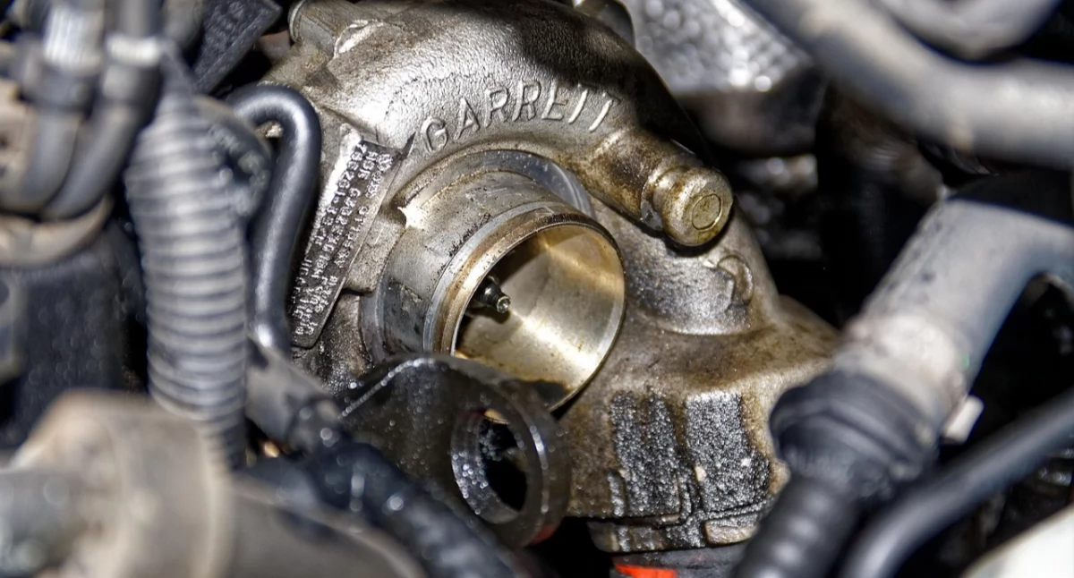 Regeneracja turbosprężarki – kiedy warto się zdecydować na taką naprawę?